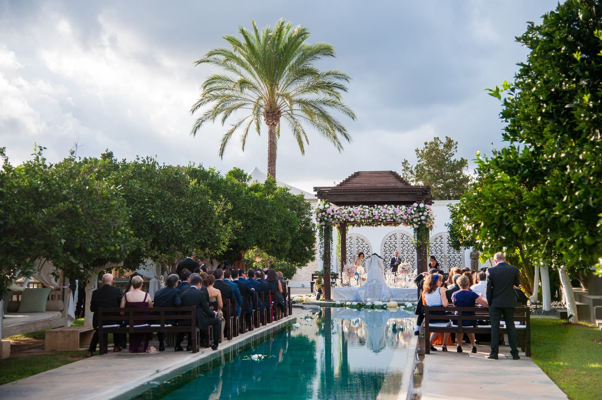 outdoor persian wedding